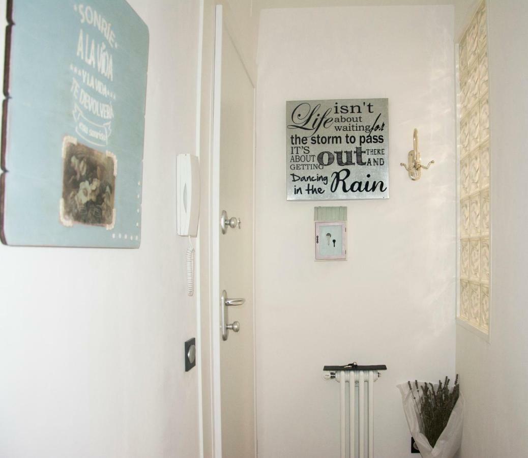 Apartamento Visitor'S Book Madrid Exterior foto